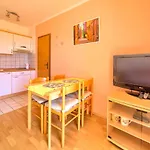 Apartman Henrik *
