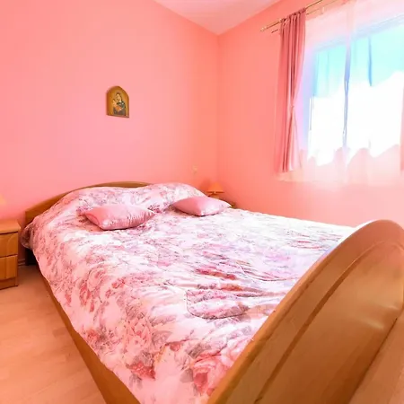 Henrik Appartement *