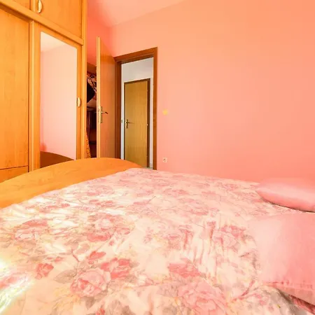 Apartamento Henrik Krk Town